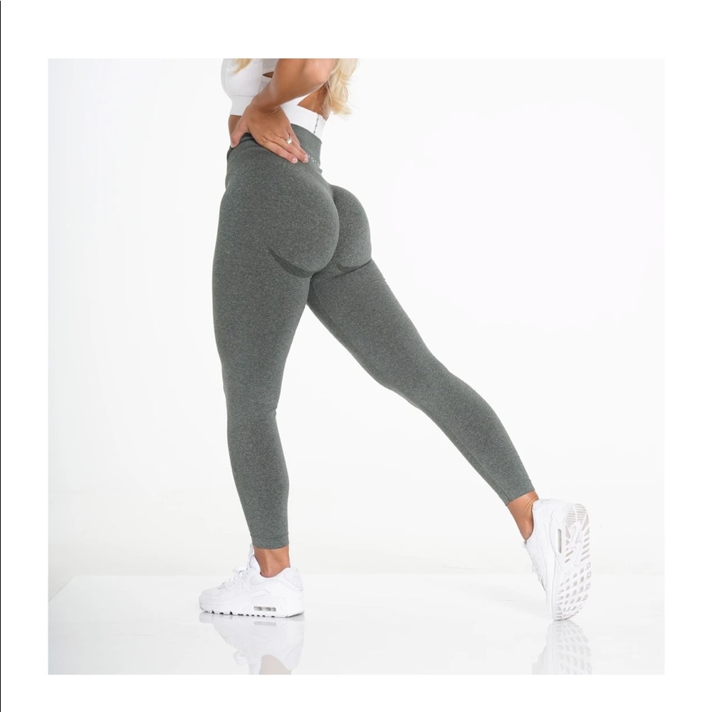 Nvgtn curve leggings- NEW WITH TAGS